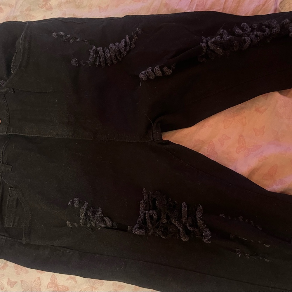 Black Distressed Jeans